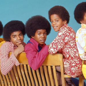 Motown Magic: The Jackson 5 Family's Explosive Rise with 'I Want